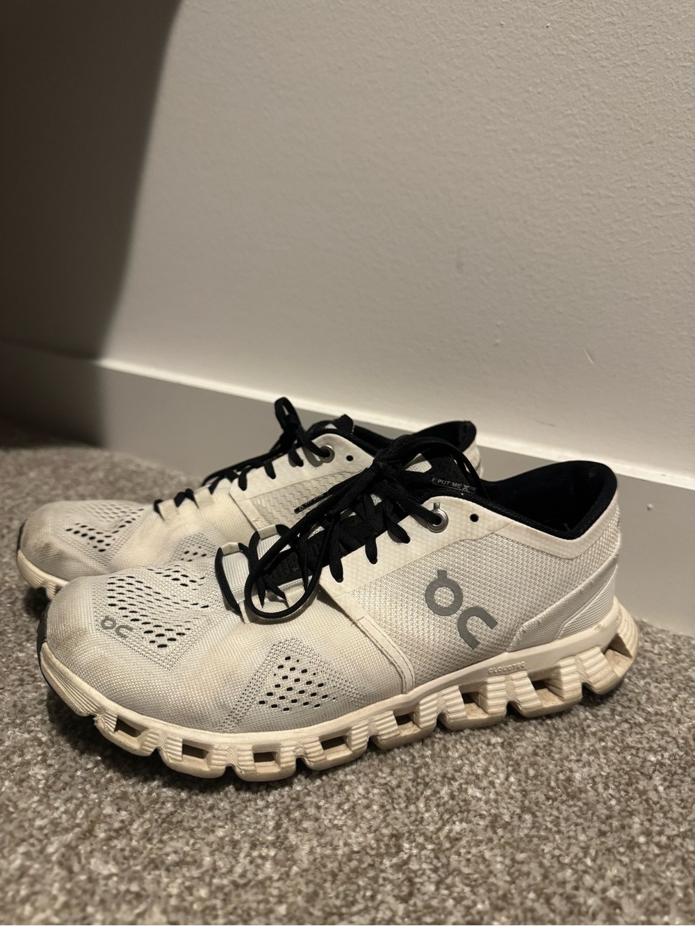 On Cloud Running Women’s Athletic Shoes in White and Black